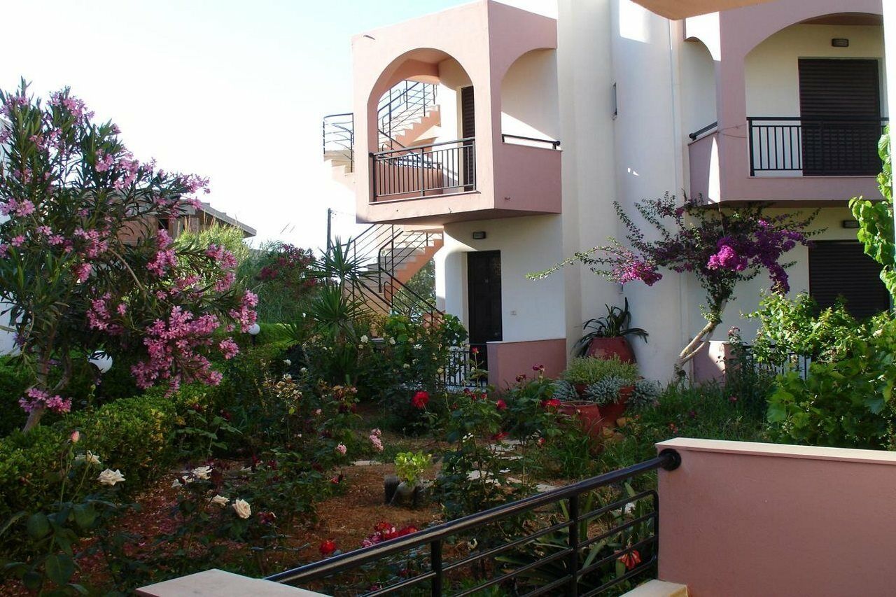 סקאלטה Akti Apartments Rethymno מראה חיצוני תמונה